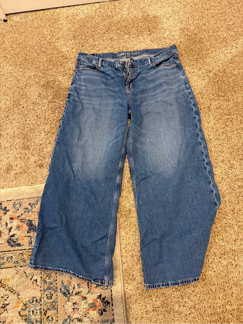 American Eagle Low Rise Ultra Wide-Leg Women's Jeans - Blue